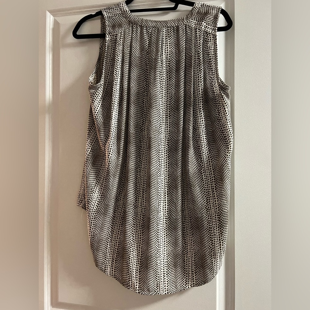 Women’s Apt 9 Tank Blouse with brown details - Picture 2 of 3